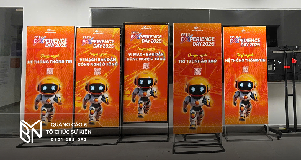 Thi công Standee và thiết kế quảng cáo trọn gói